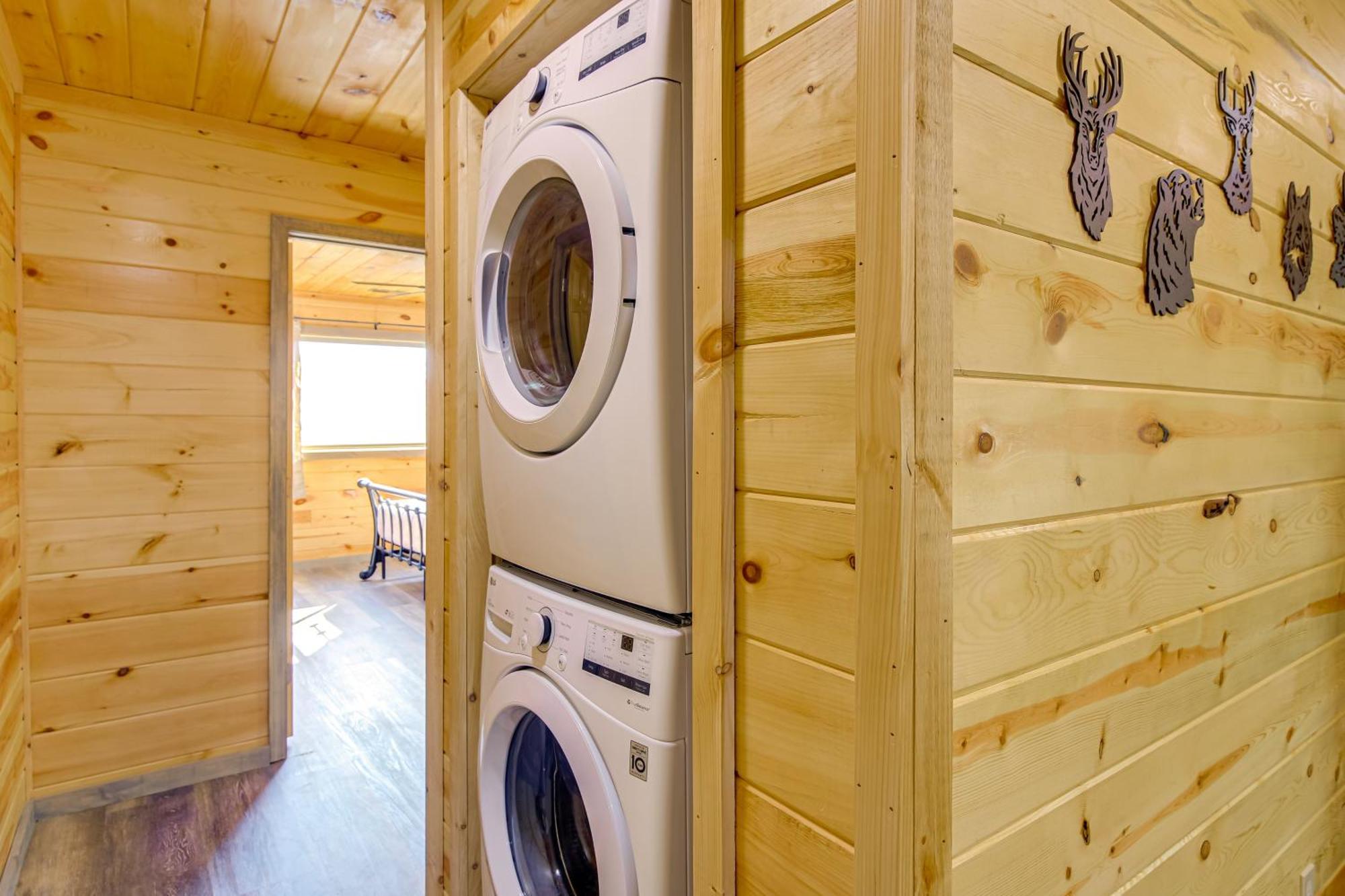 Gatlinburg Cabin With Game Room, Hot Tub And Mtn Views Exterior photo